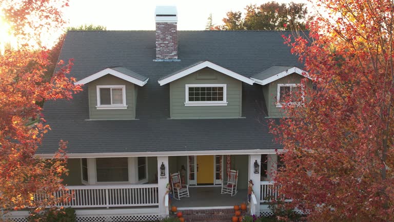 Best Asphalt Shingles Roofing  in Richnd, MO